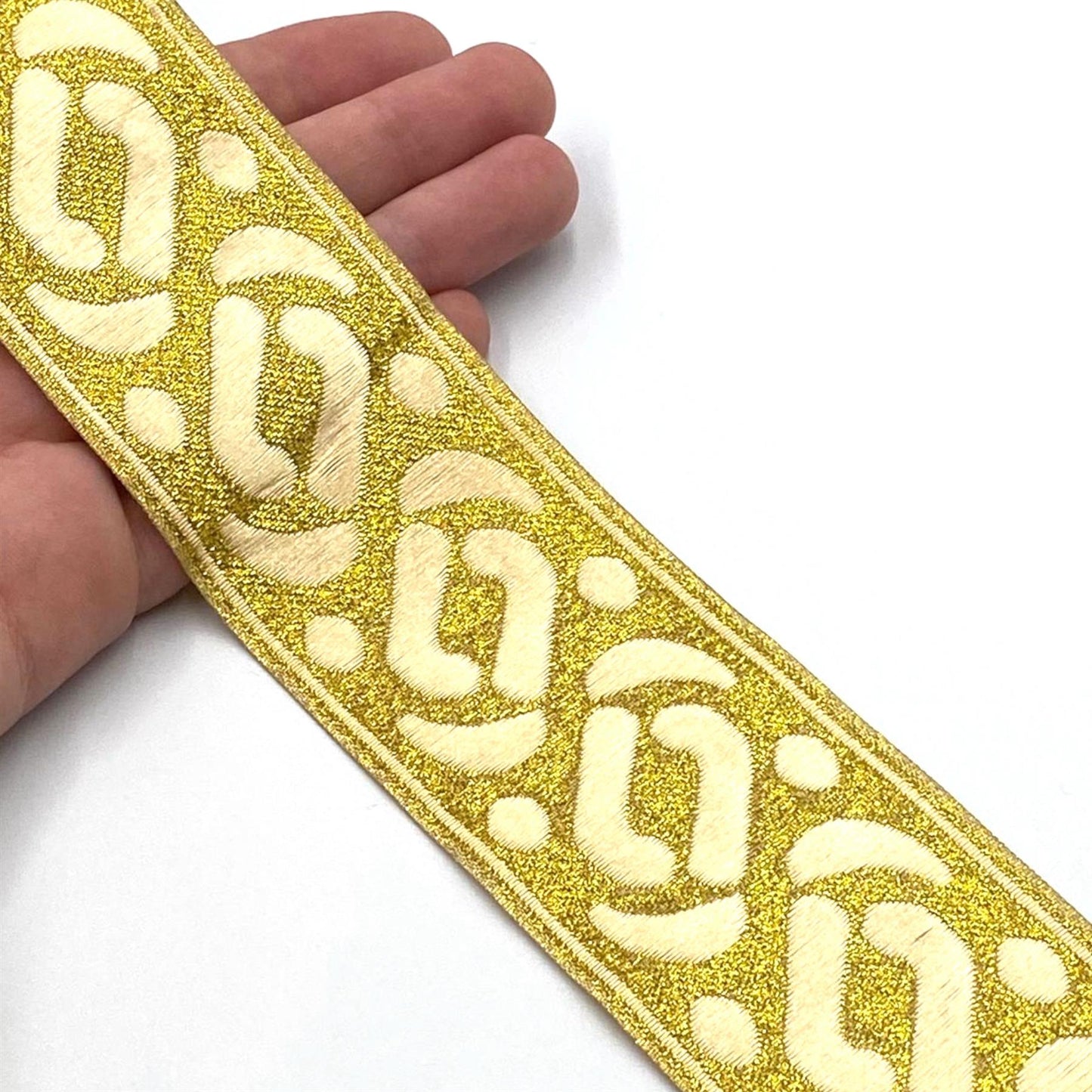 Celtic Design Metallic Braid Gold x1m - 9864