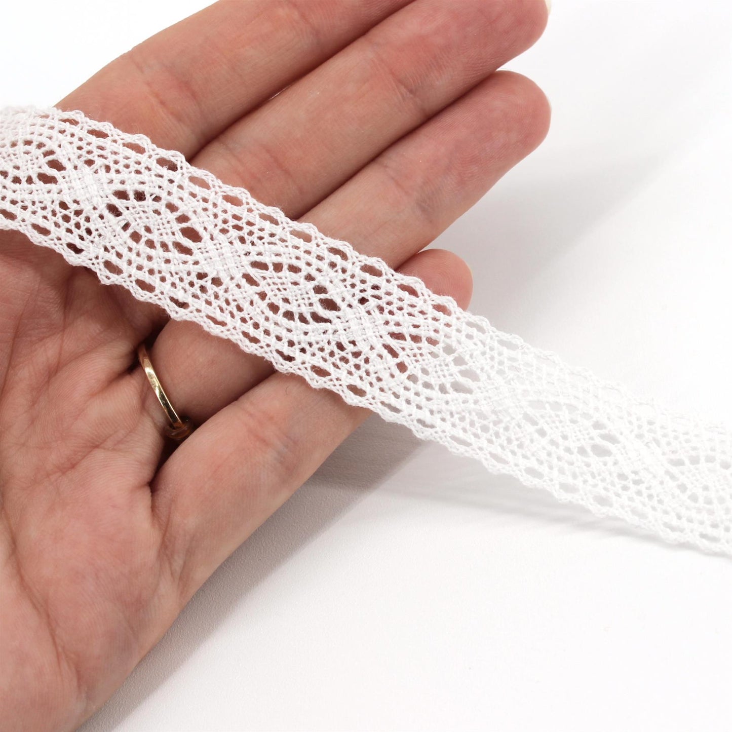 Picot Edge Cotton Lace - White - 20mm x 1m - 5555
