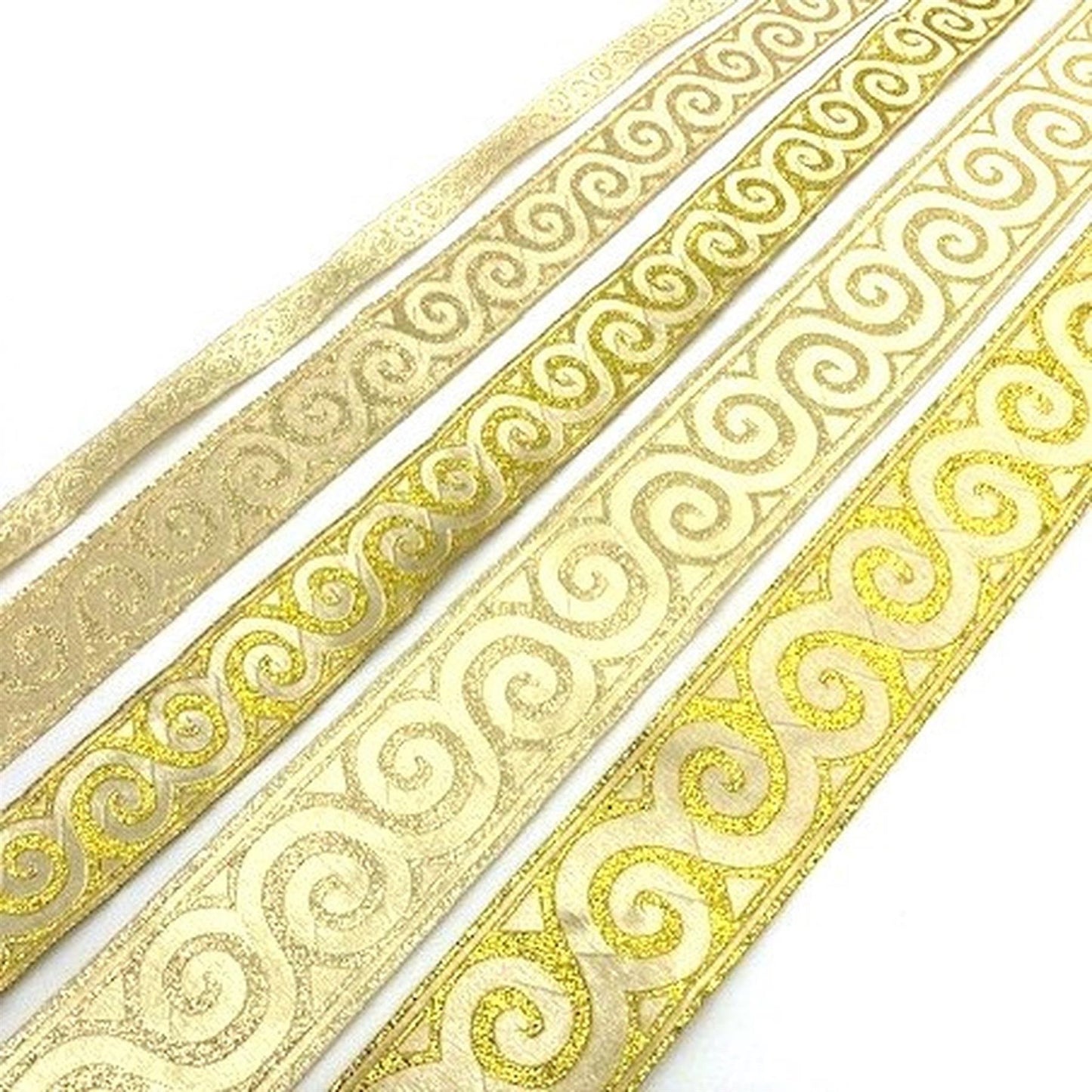Swirl Design Metallic Braid Gold x1m - 9865