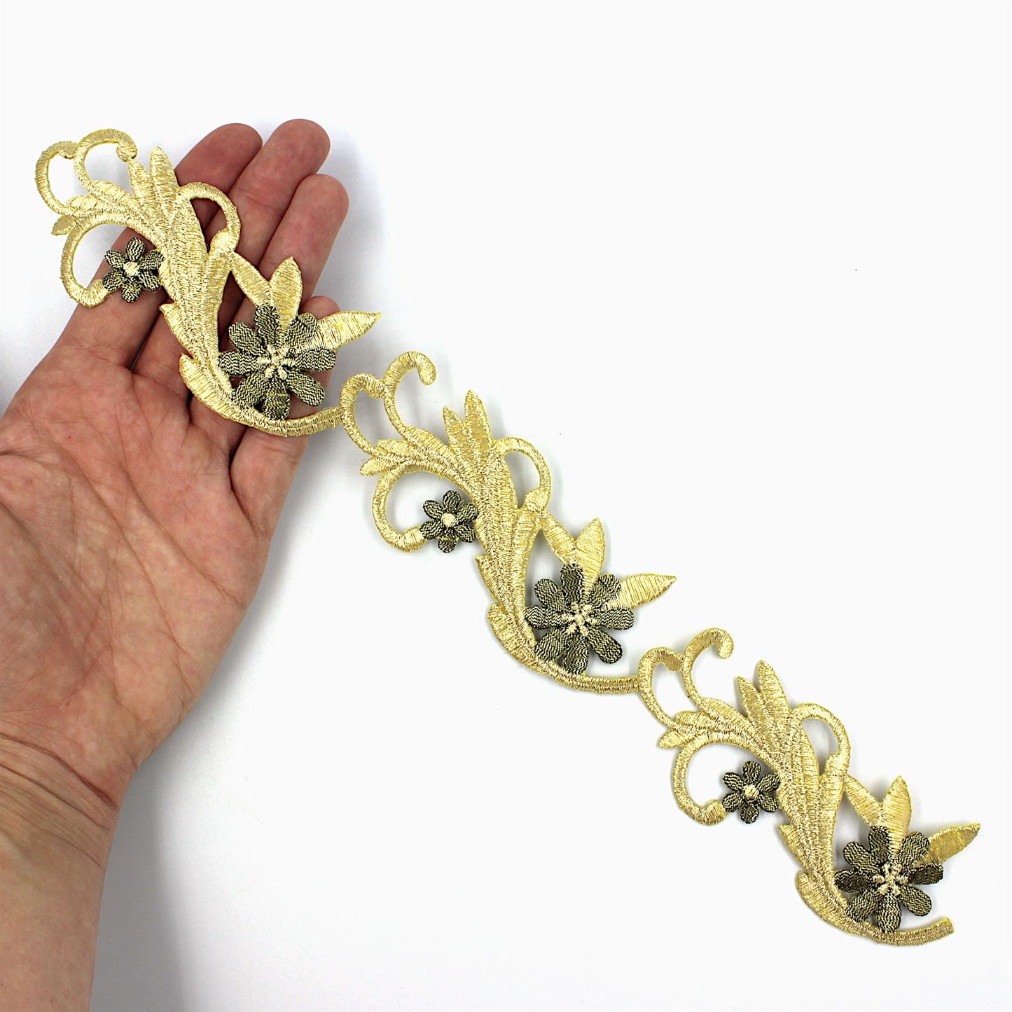 2-Tone Gold Iron On Cornelli Motif - 9102