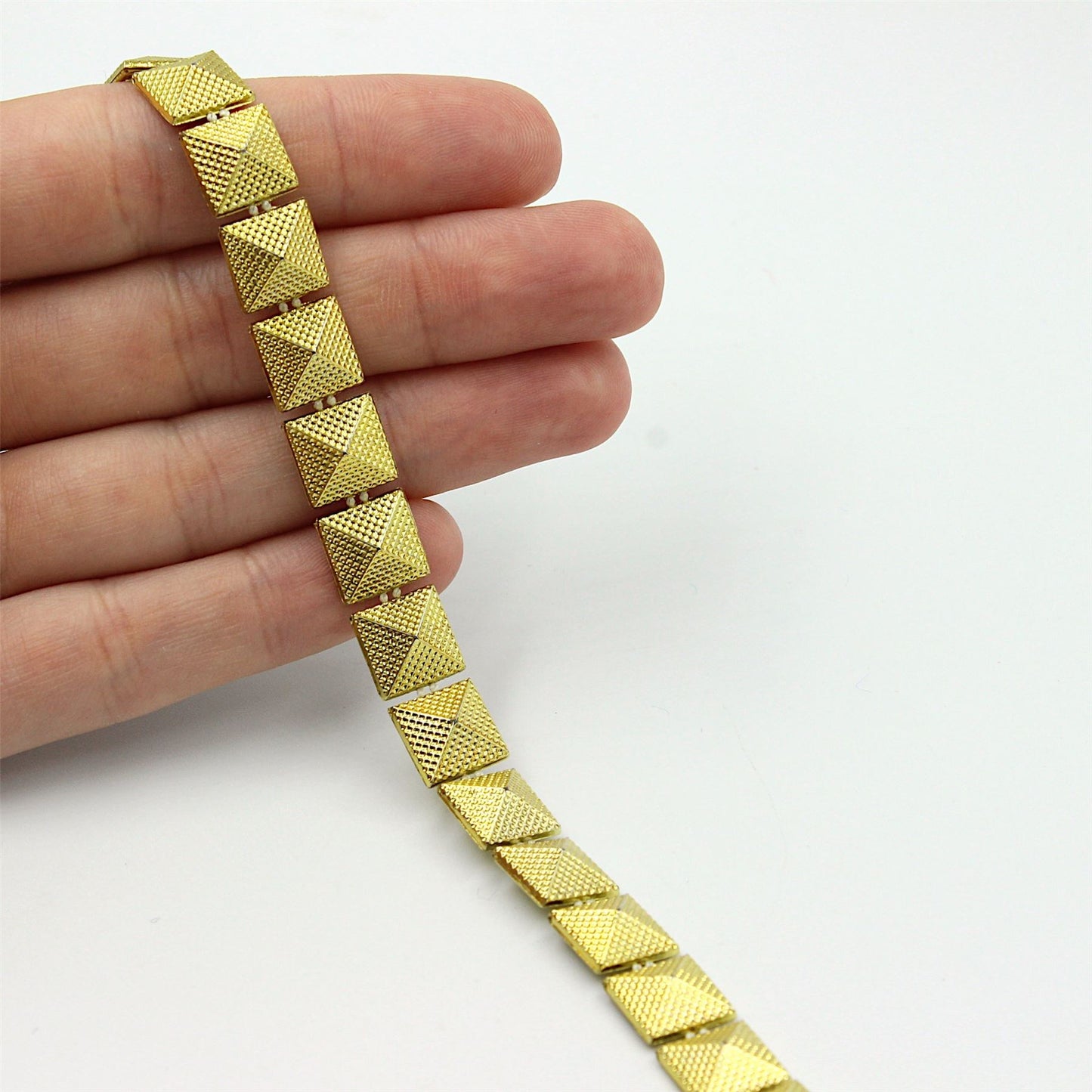 Square Stud Metallic Braid 10mm 9489