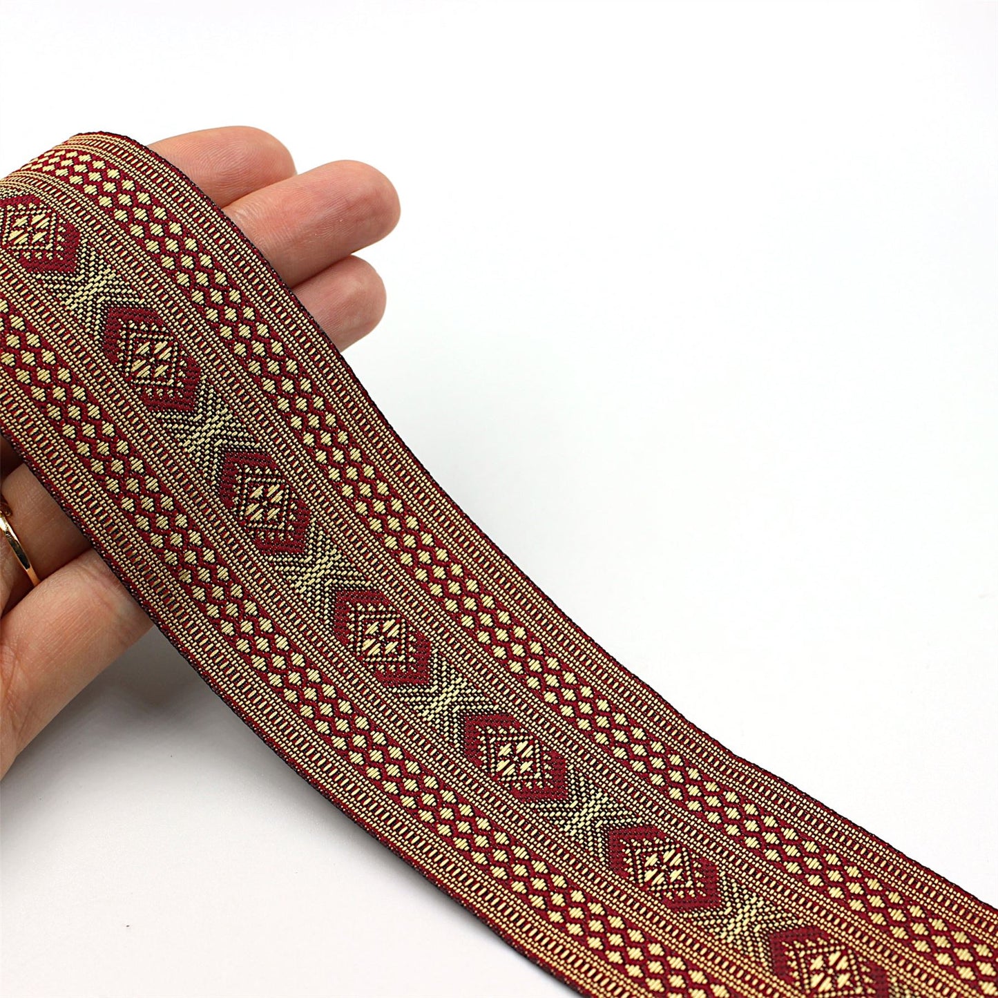 Traditional Design Jacquard Braid 48mm x 1m - 5506