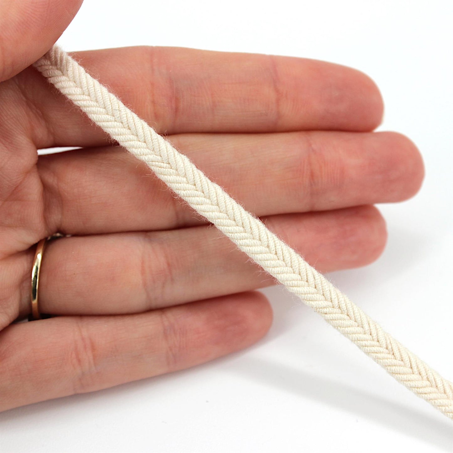 Herringbone Plaited Braid 6mm 4473