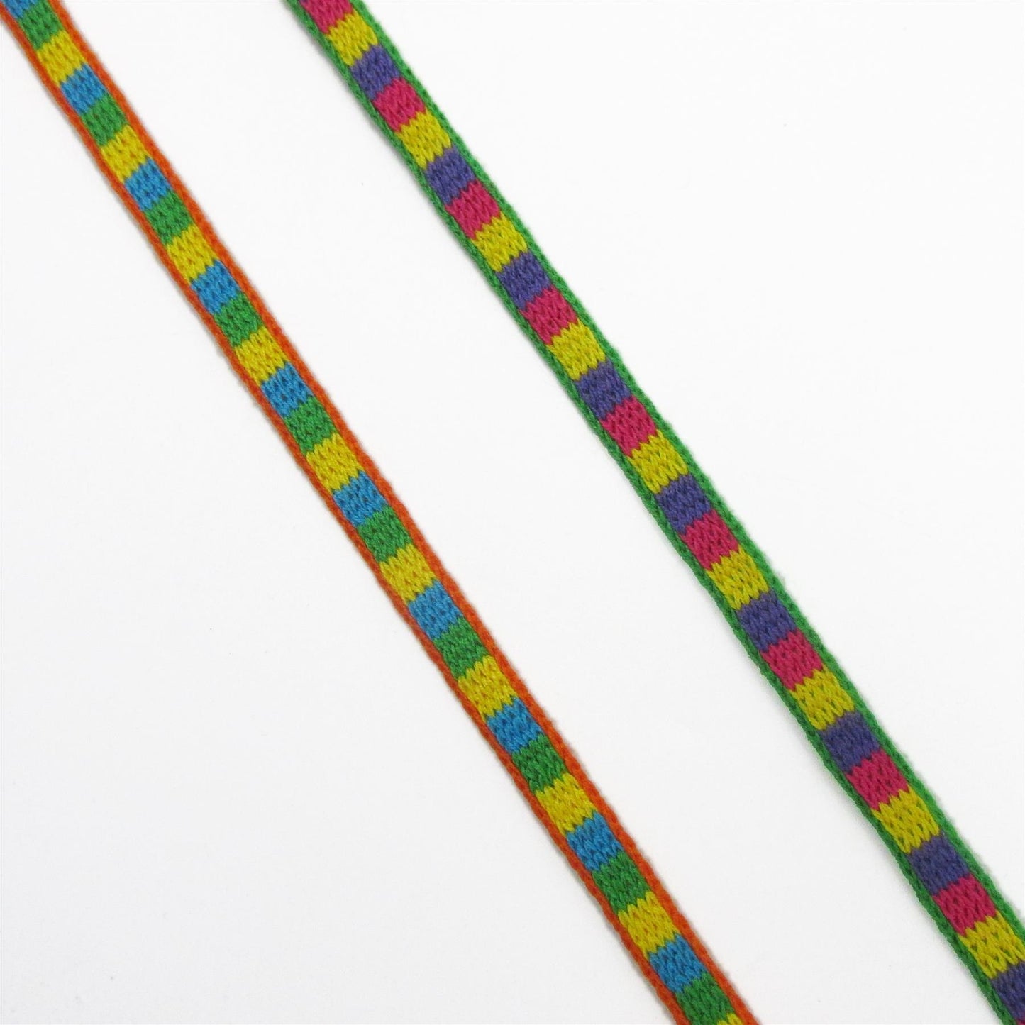 Acrylic Braid 10mm 2978
