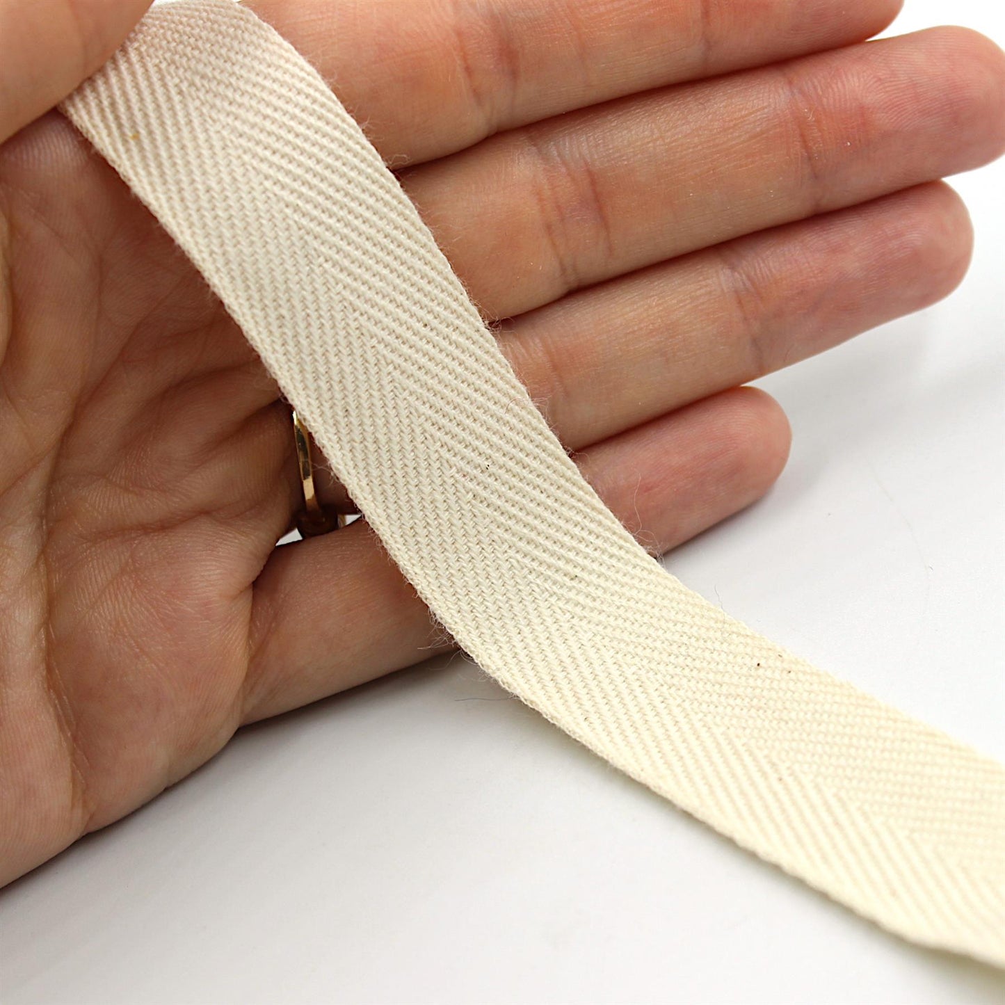 Strong Cotton Herringbone x 5m 7647