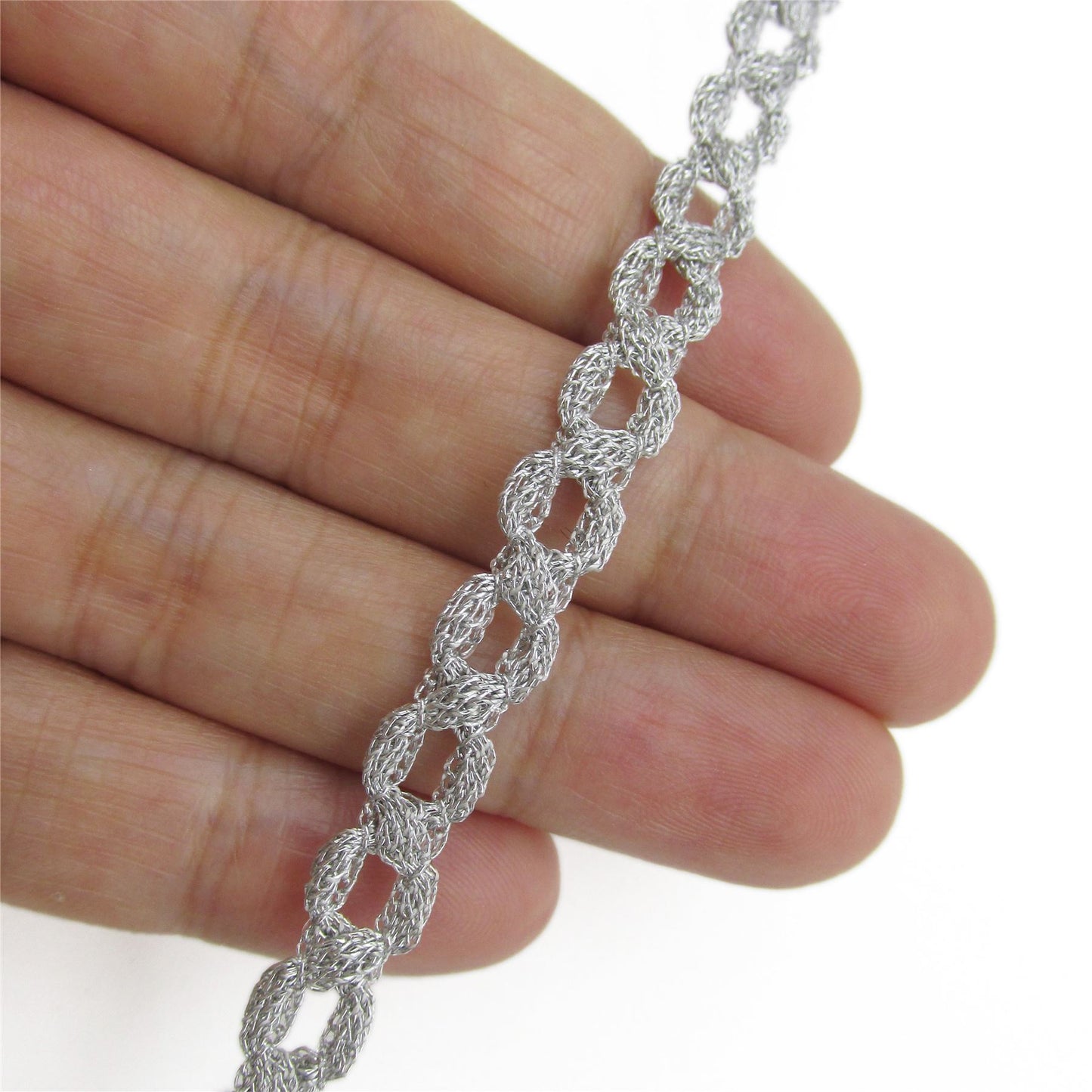 Tiny Metallic Loop Braid 8mm x 1m - 8256