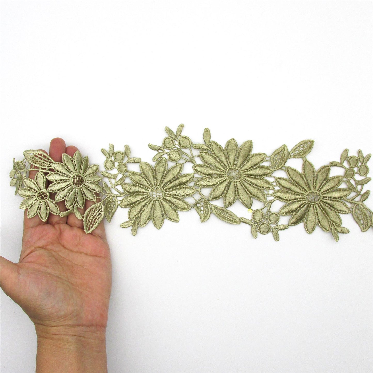 Large Flower Motif Light Gold 9x40cm 5359