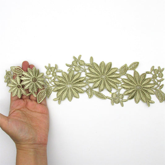 Large Flower Motif Light Gold 9x40cm - 5359