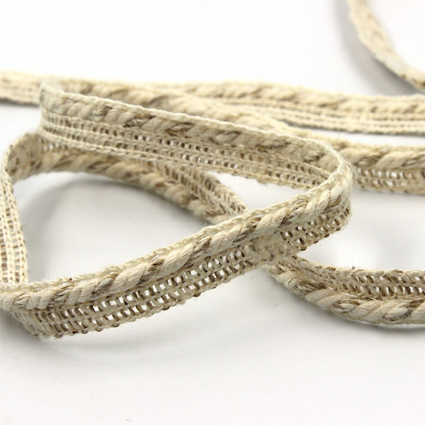 Natural-Look Cord Insertion Natural 28 10mm x 1m - 7749