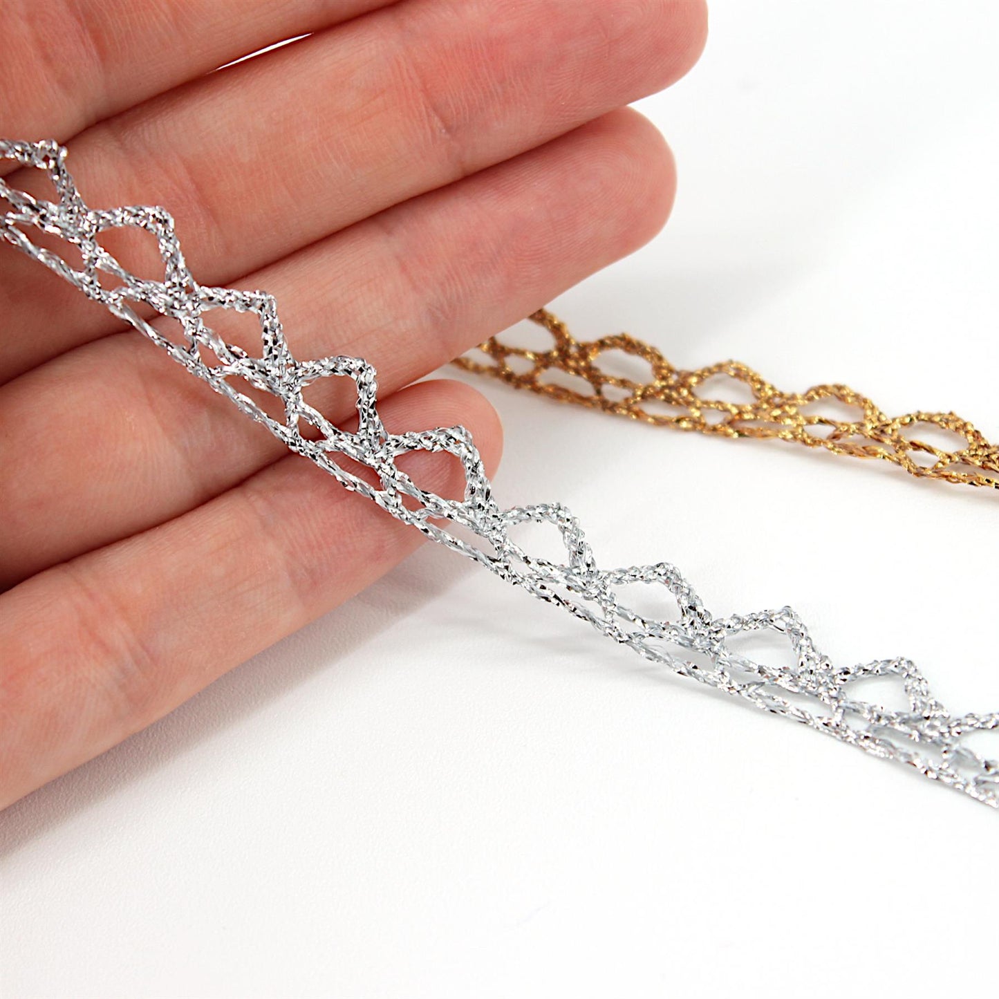 Pointed Open Lace 10mm x1m - 6332