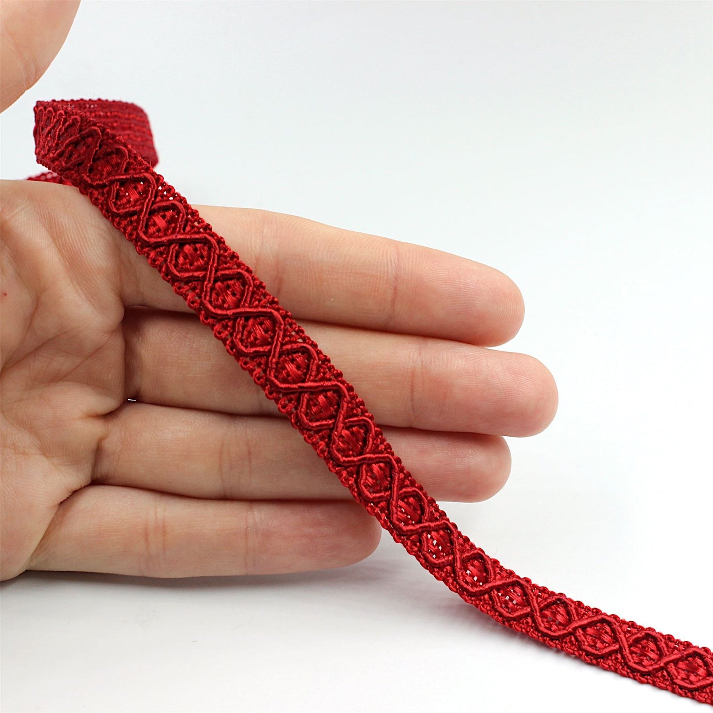 Gimp Braid with Criss Cross Design 12mm x 1m - 7980