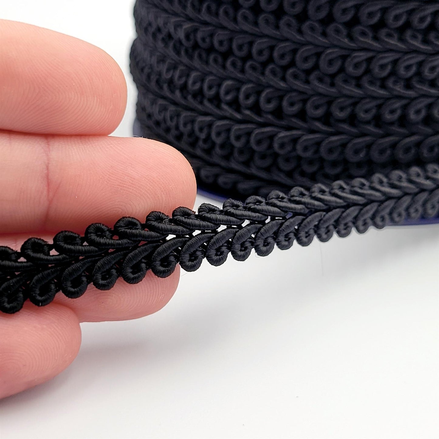 Feather Gimp Braid 9mm x1m - 6300