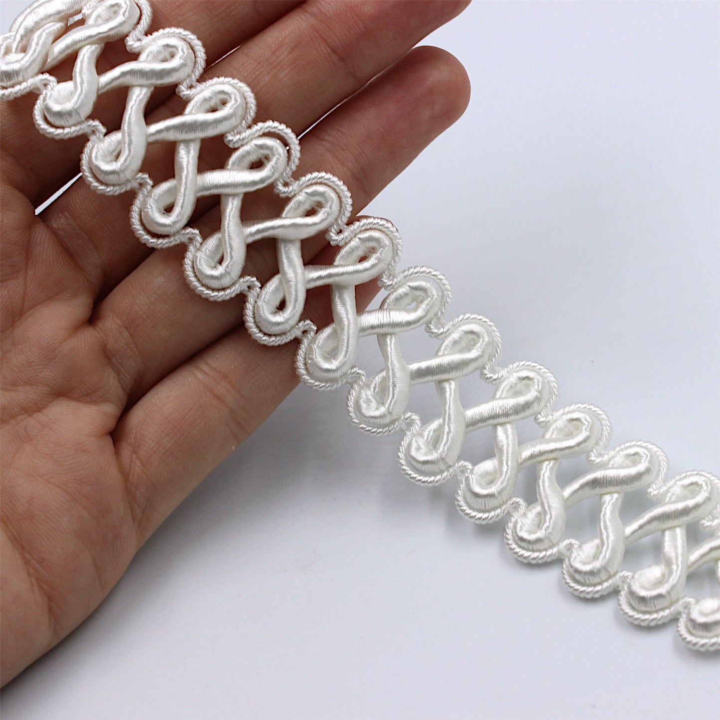 Wide Scroll Braid 25mm 7292