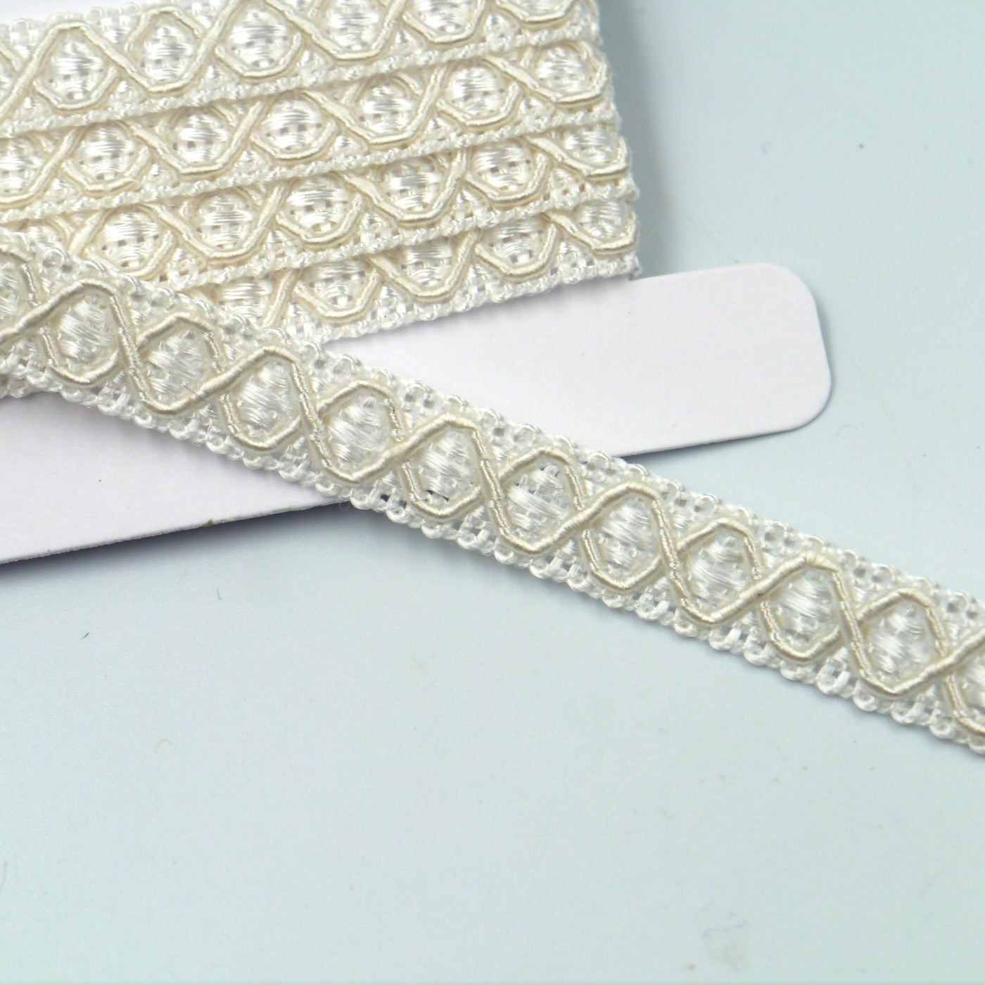 Gimp Braid with Criss Cross Design 12mm x 1m - 7980