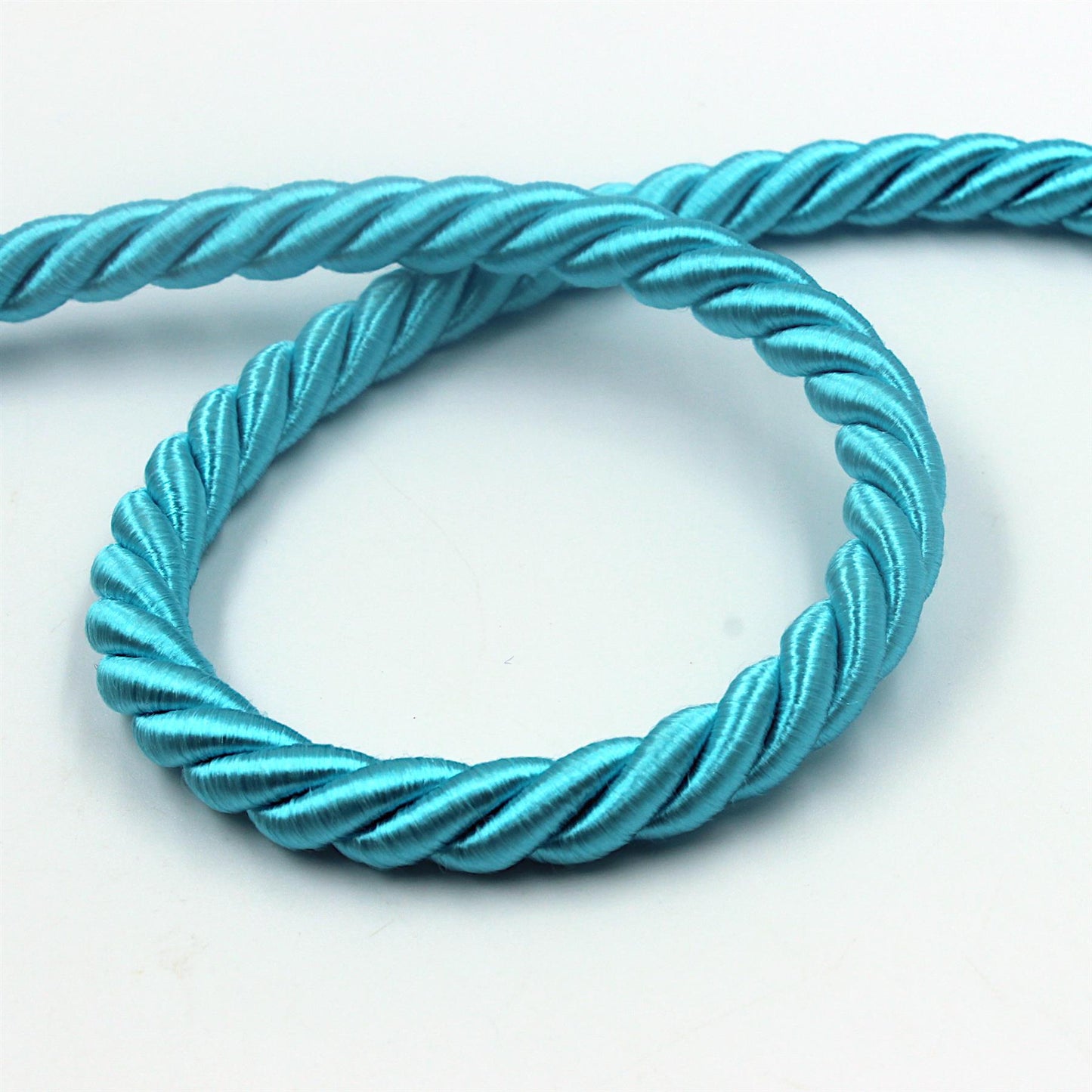 Silky Twisted Cord x1m - 8330
