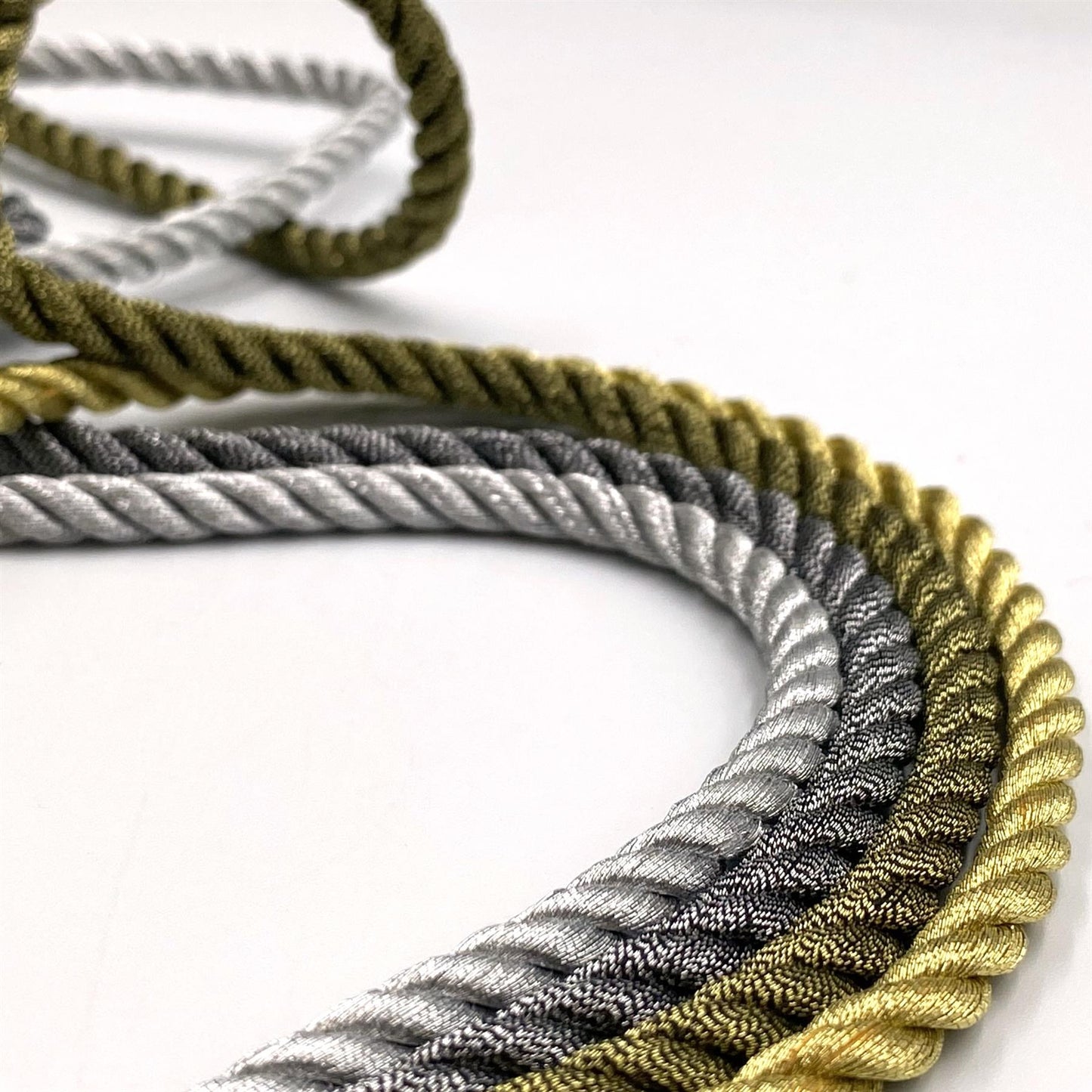 Metallic Soft Twisted Cord 7mm x1m - 6361