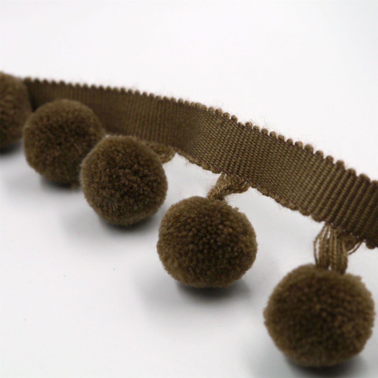 Luxury Pom-Pom Fringe Braid 45mm x1m - 9703