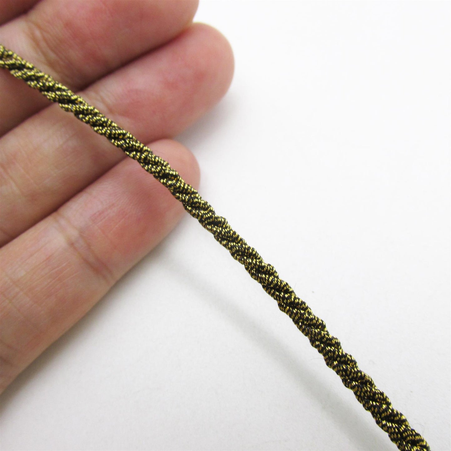 Narrow Metallic Twisted Cord - by the metre - 7577