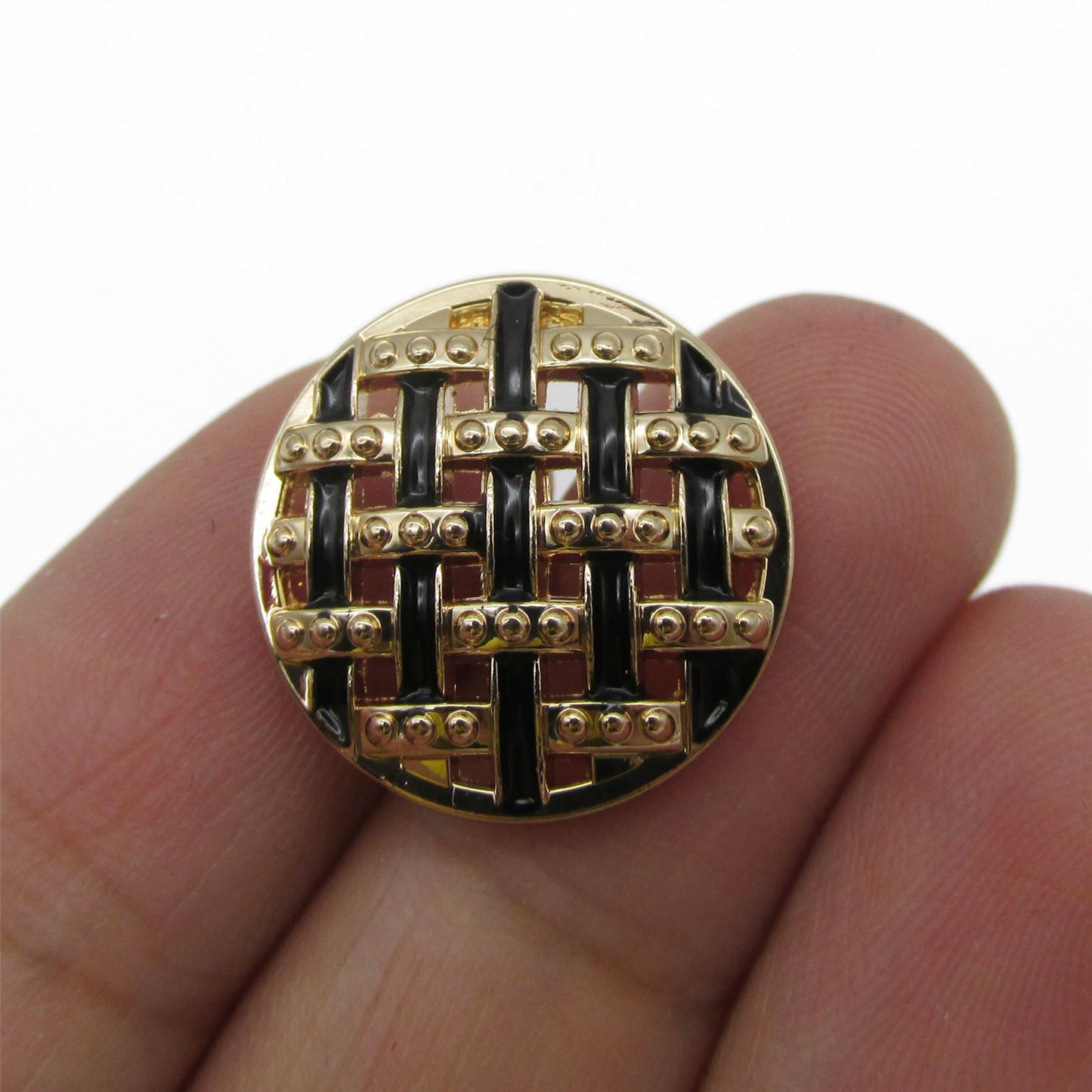 Basket Weave Enamelled Metal Button - 6564