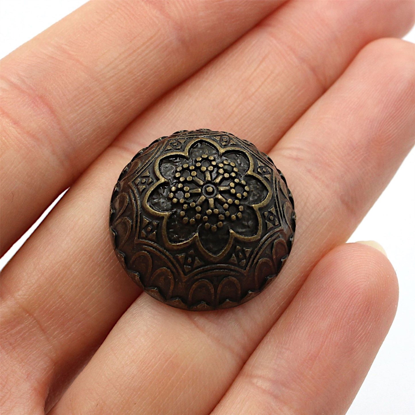 Domed Decorative Flower Metal Button 4410