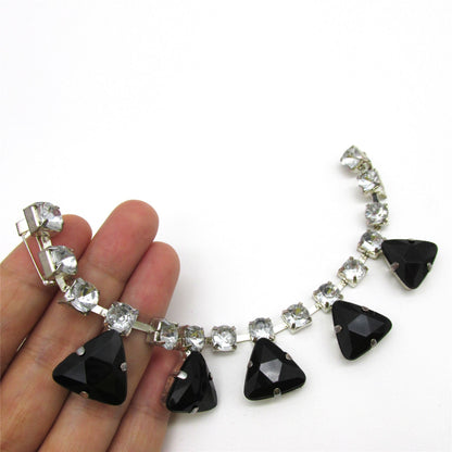 Triangular Stone Piece - 19cm - 7042