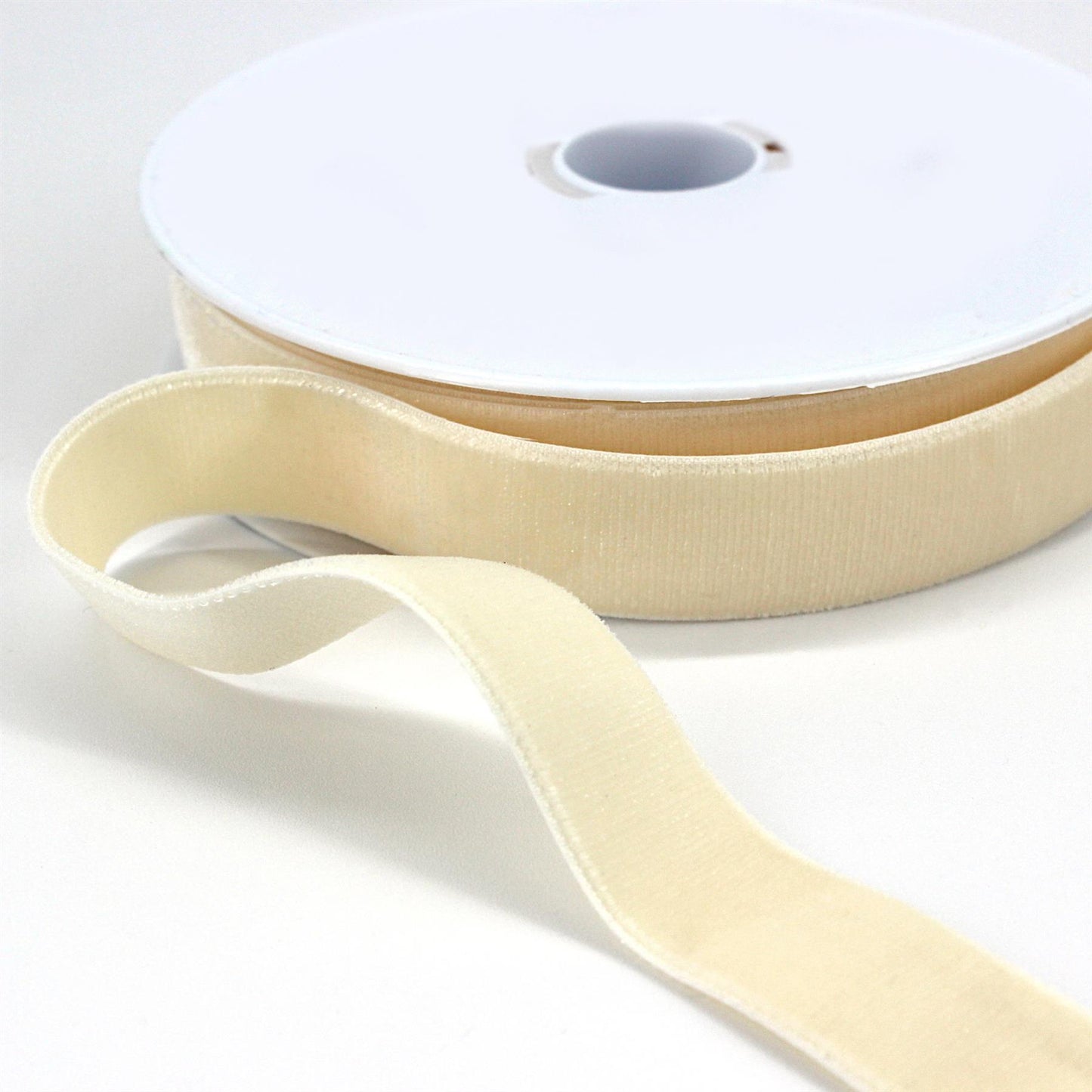 Stretch Velvet Ribbon - 23mm x 1m - 6006