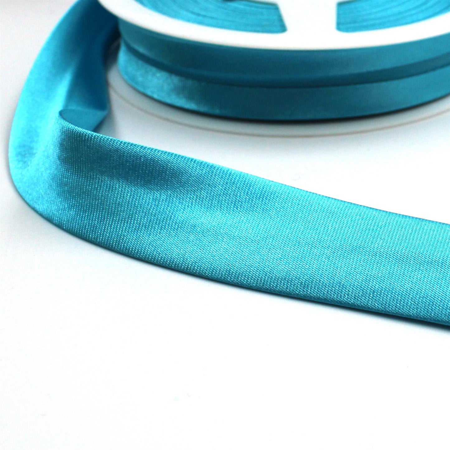 Satin Folded Bias Binding 19mm x 25m - 6304