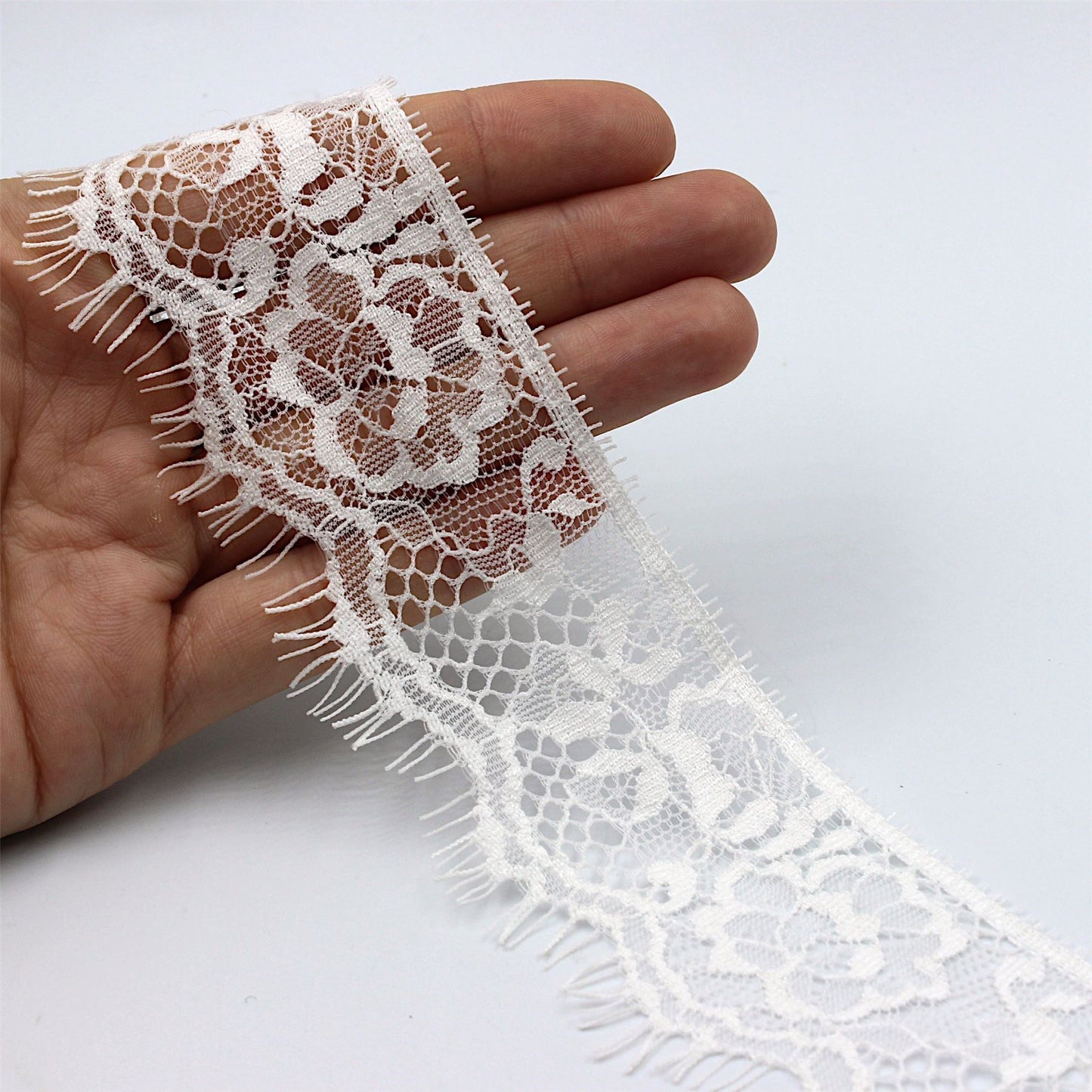 Wide Eyelash Lace 60mm 7004