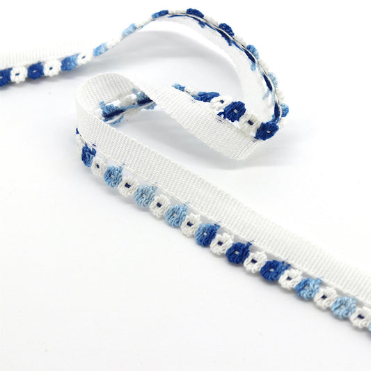 Small Flower Trim - 17mm - by the metre - 4743