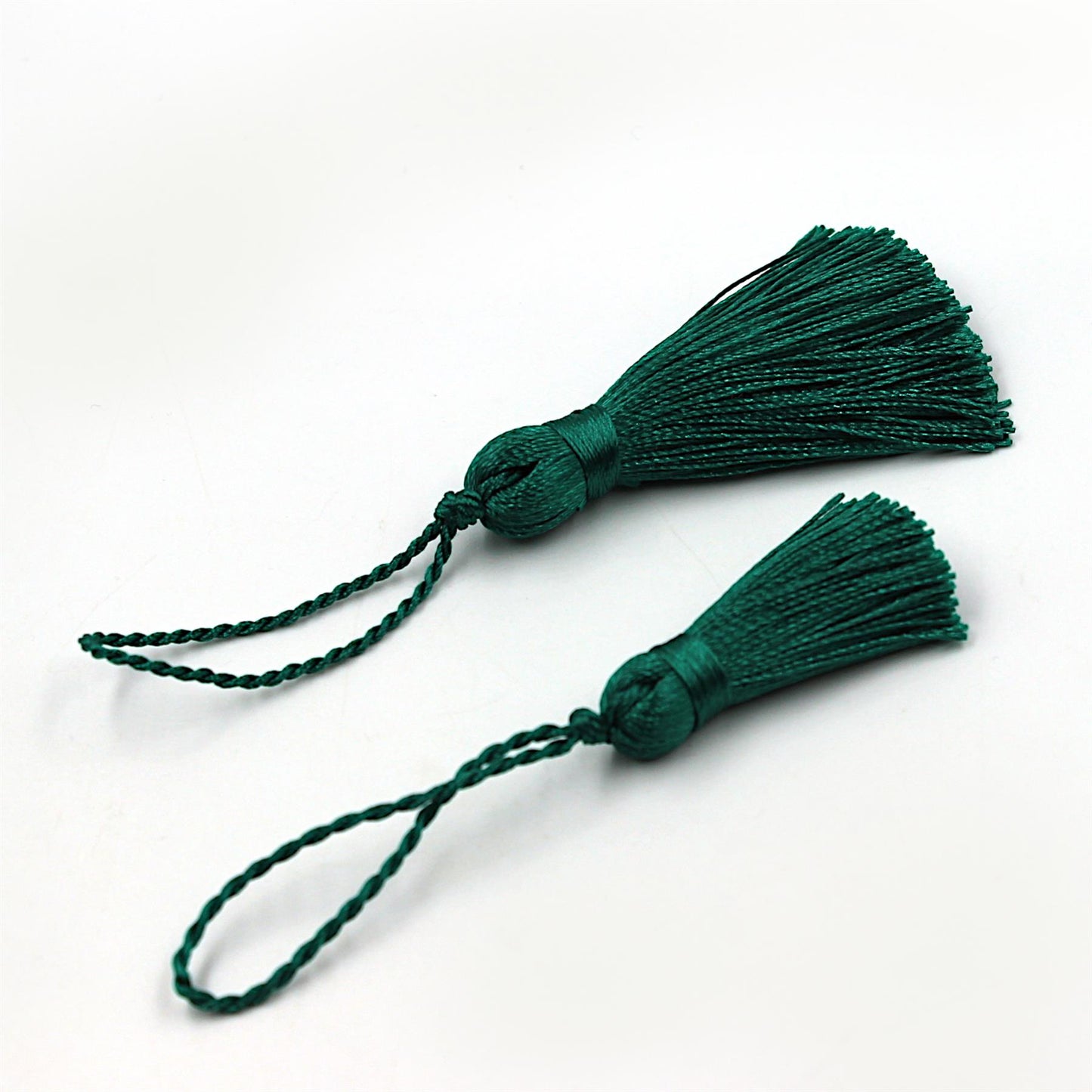 Silky Polyester Tassel 9932