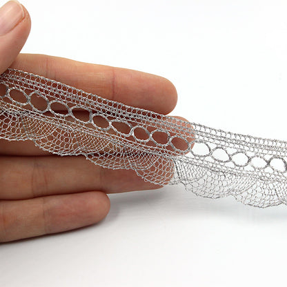 Fan-Edged Open-Work Fine Lace - 20mm - by the metre - 9070