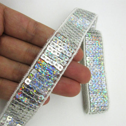 Square Sequin Trim 20mm 7316