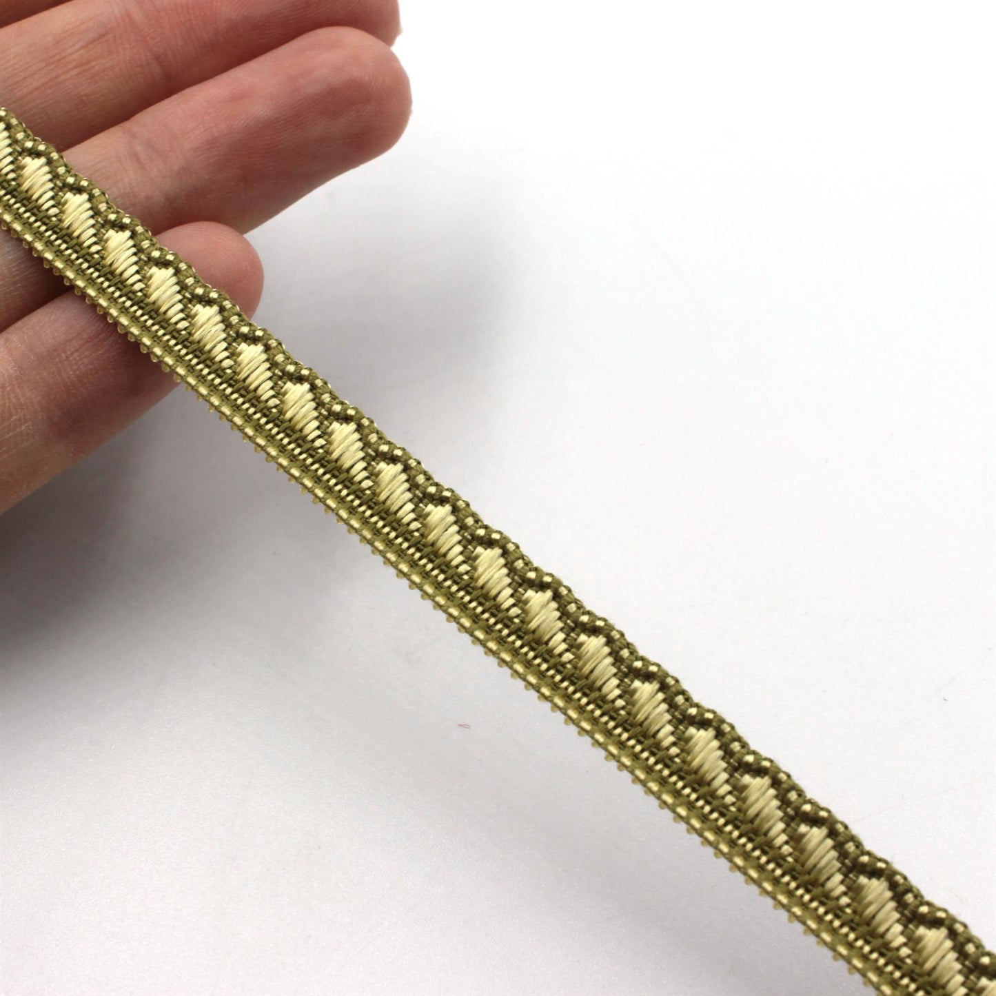 Chevron Edge Gold Braid 9760