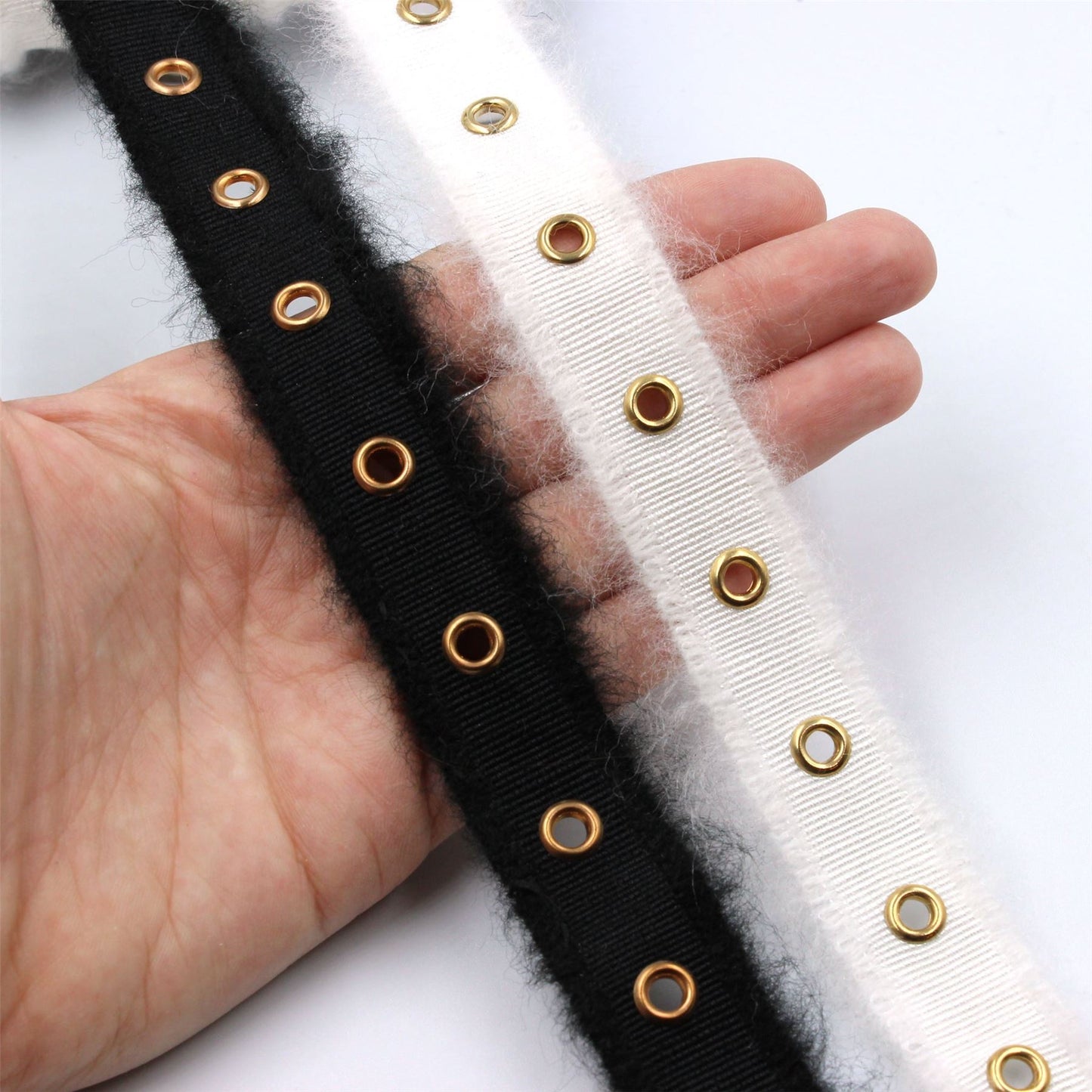 Frayed Edge Grosgrain And Eyelet Braid 25mm 6322