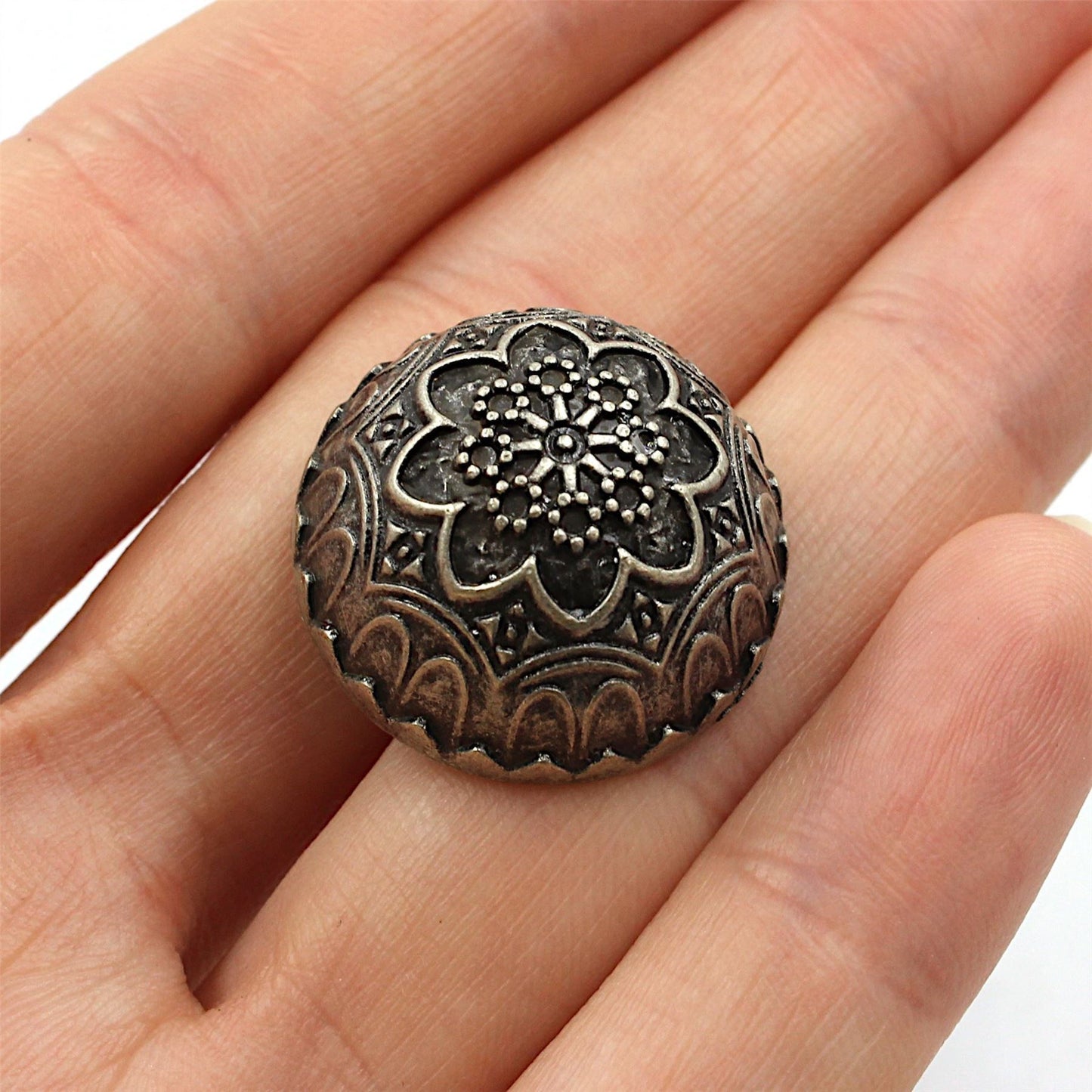 Domed Decorative Flower Metal Button 4410