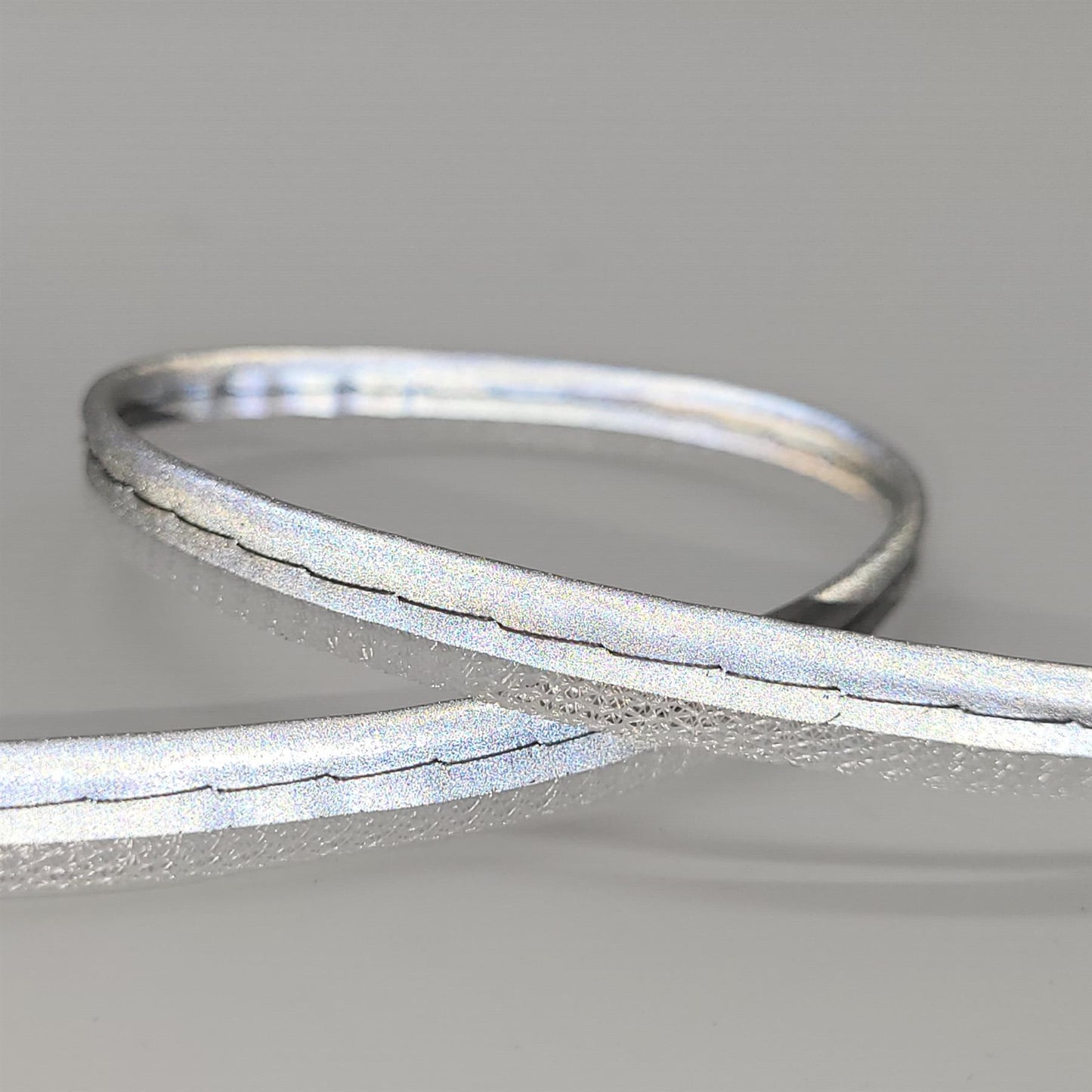 Reflective Piping Insertion 2.5mm x1m - 6901