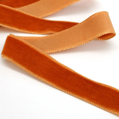 Narrow Velvet Ribbon - 9mm x 10 metres - 6002