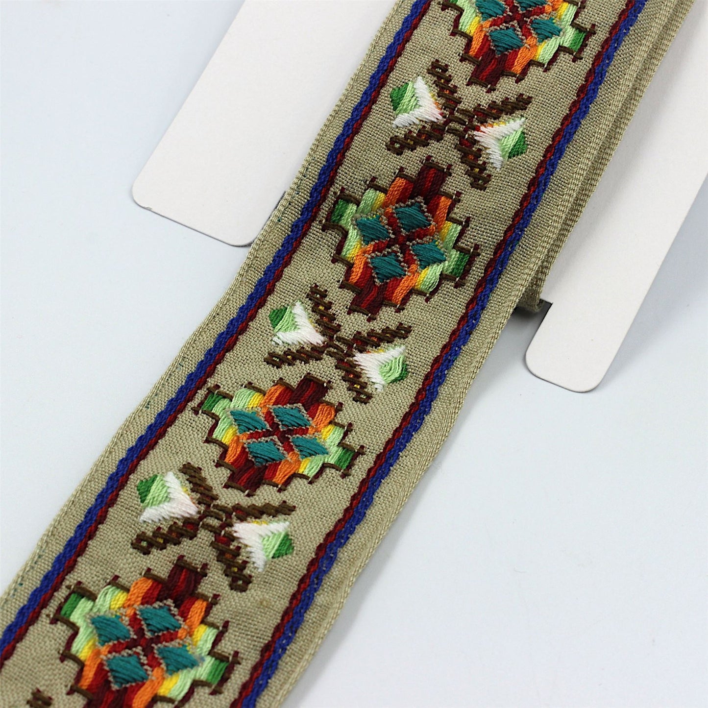 Embroidered Braid 52mm 9829