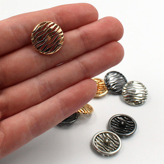 Wavy Metal Shank Button - 28L (18mm) x 1 - 5572