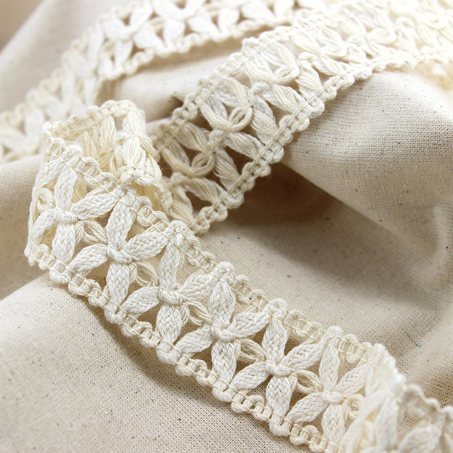 Cotton Openwork Braid  - Natural - 28mm - by the metre - 5582