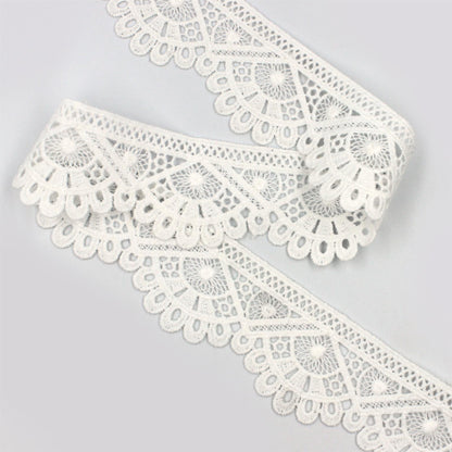 Fan Guipure Lace 42mm x 1m - 5549