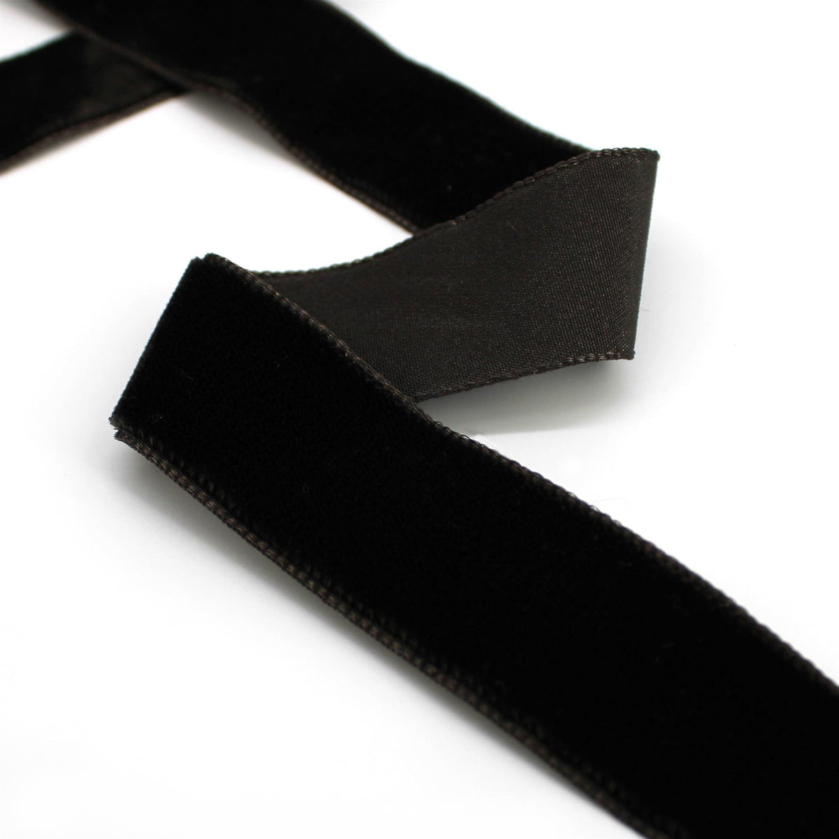 Velvet Ribbon - 23mm x 10 metres - 6002