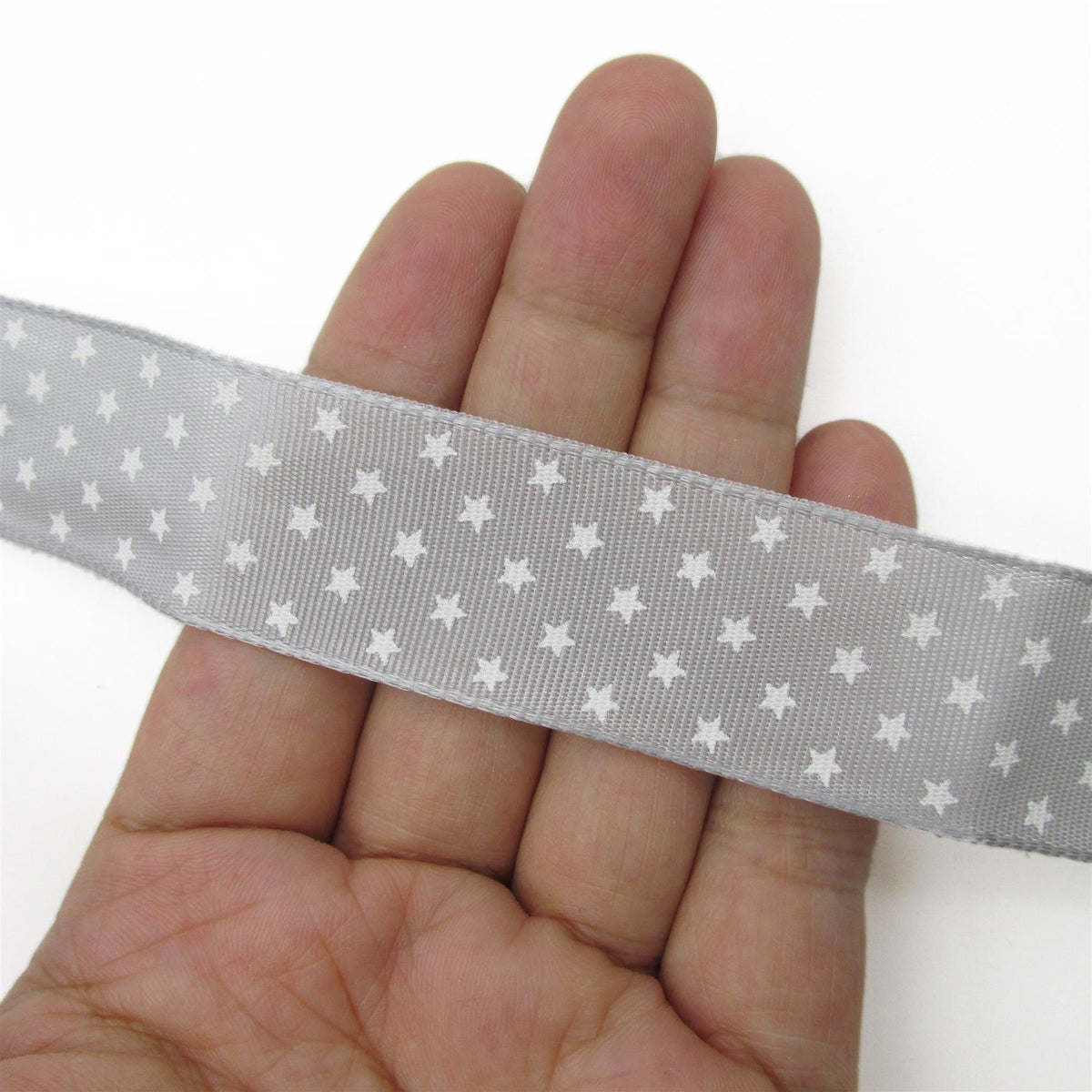 Ribbon with Small Star Pattern - by the metre - 6045