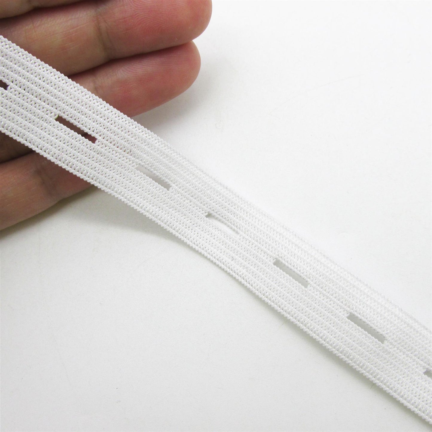 Button Hole Elastic x 5 metres - 7239