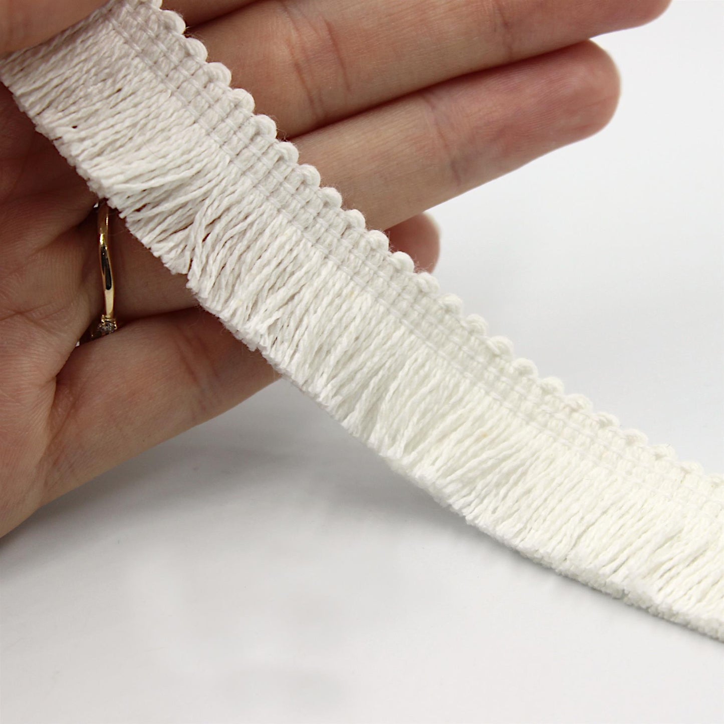 Cotton Fringe Trim x 1m - 7092