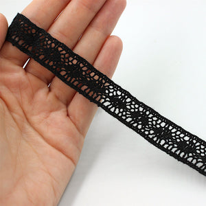 Lace With Double Straight-Edge 15mm Cotton 8926