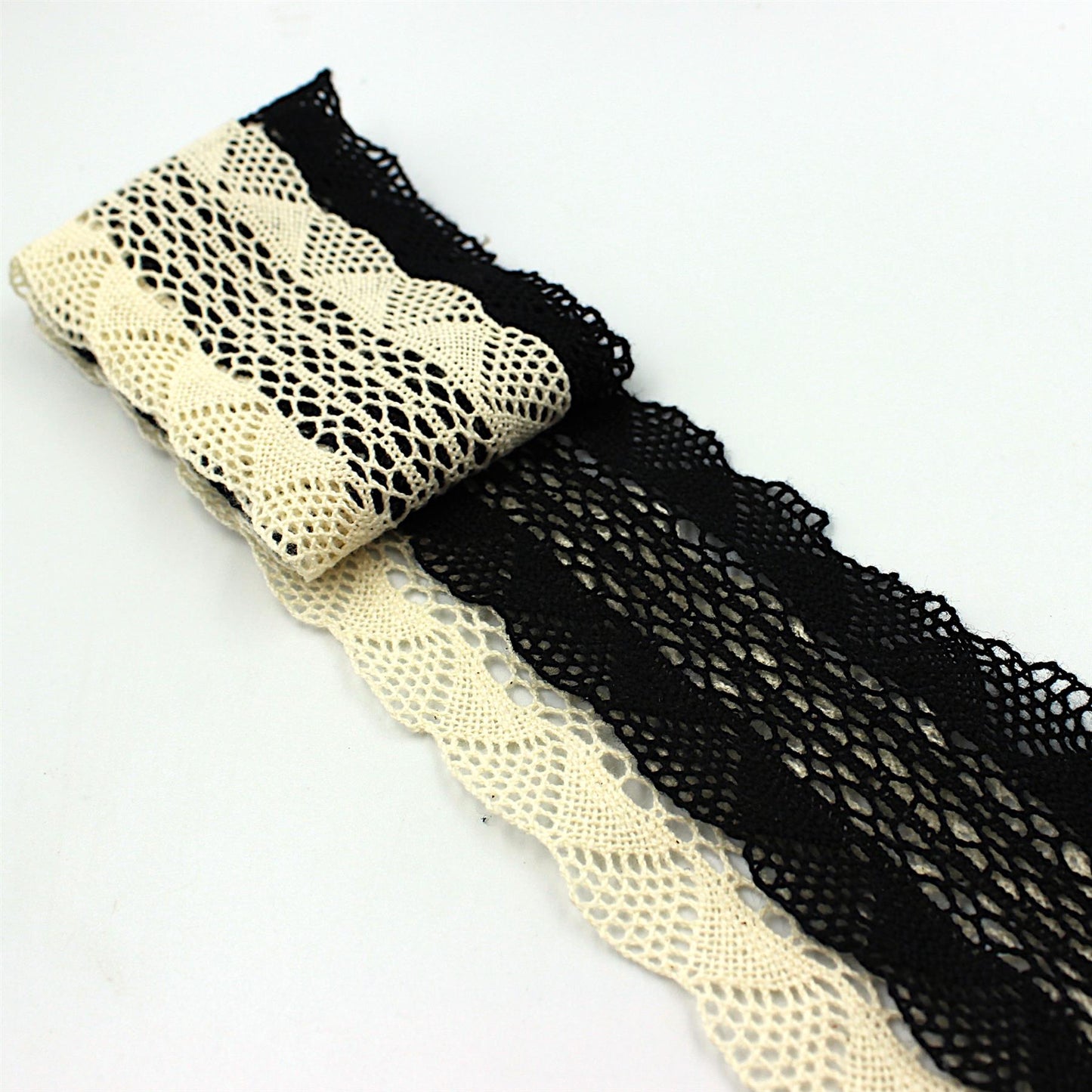 Double Scalloped Edge Lace 50mm x 1m - 9232