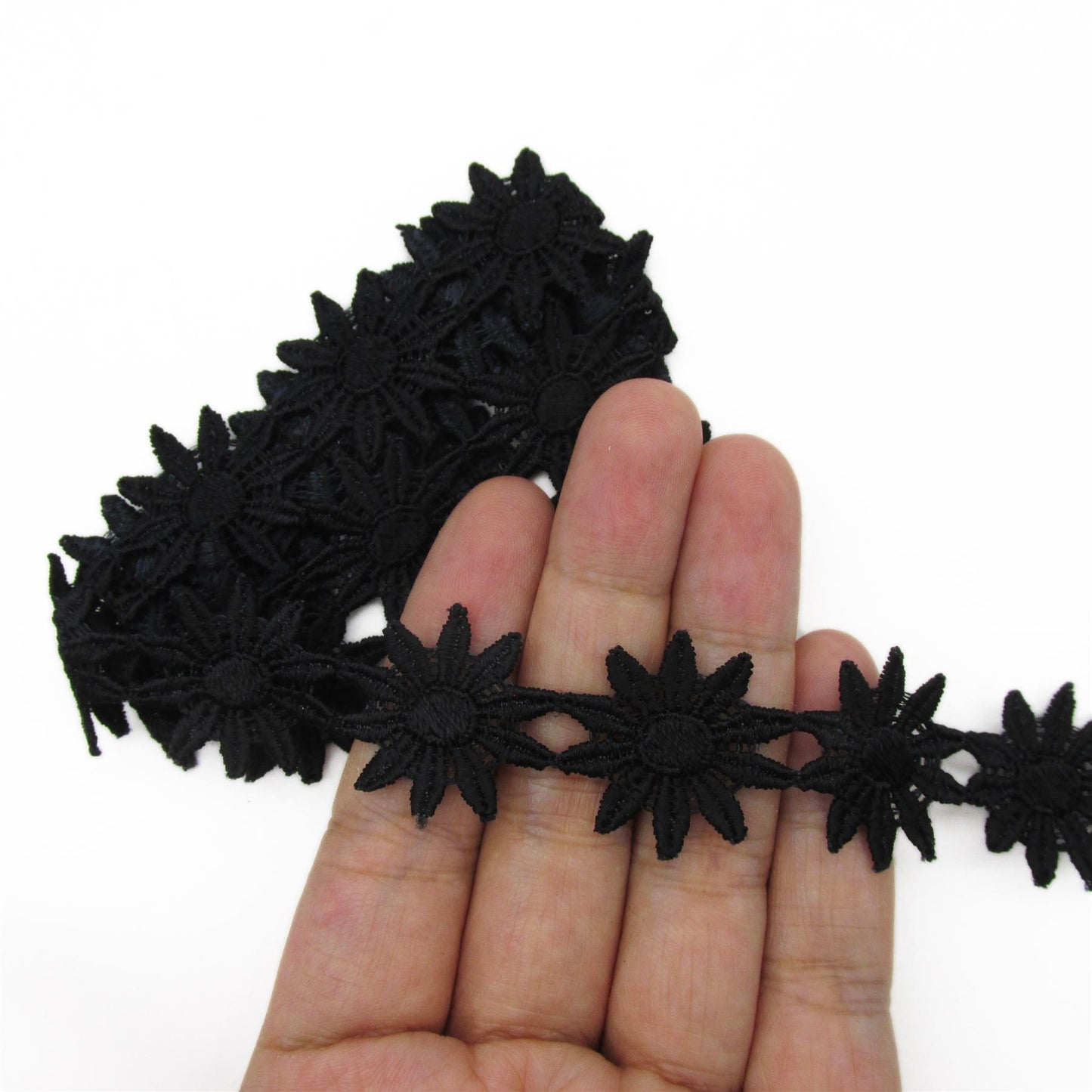 Small Rayon Daisy Braid - Black - 24mm - by the metre - 6979