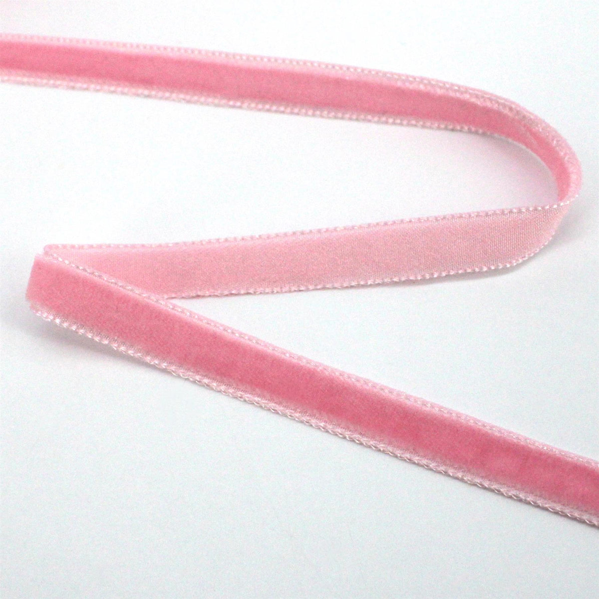 Narrow Velvet Ribbon - 9mm x 10 metres - 6002