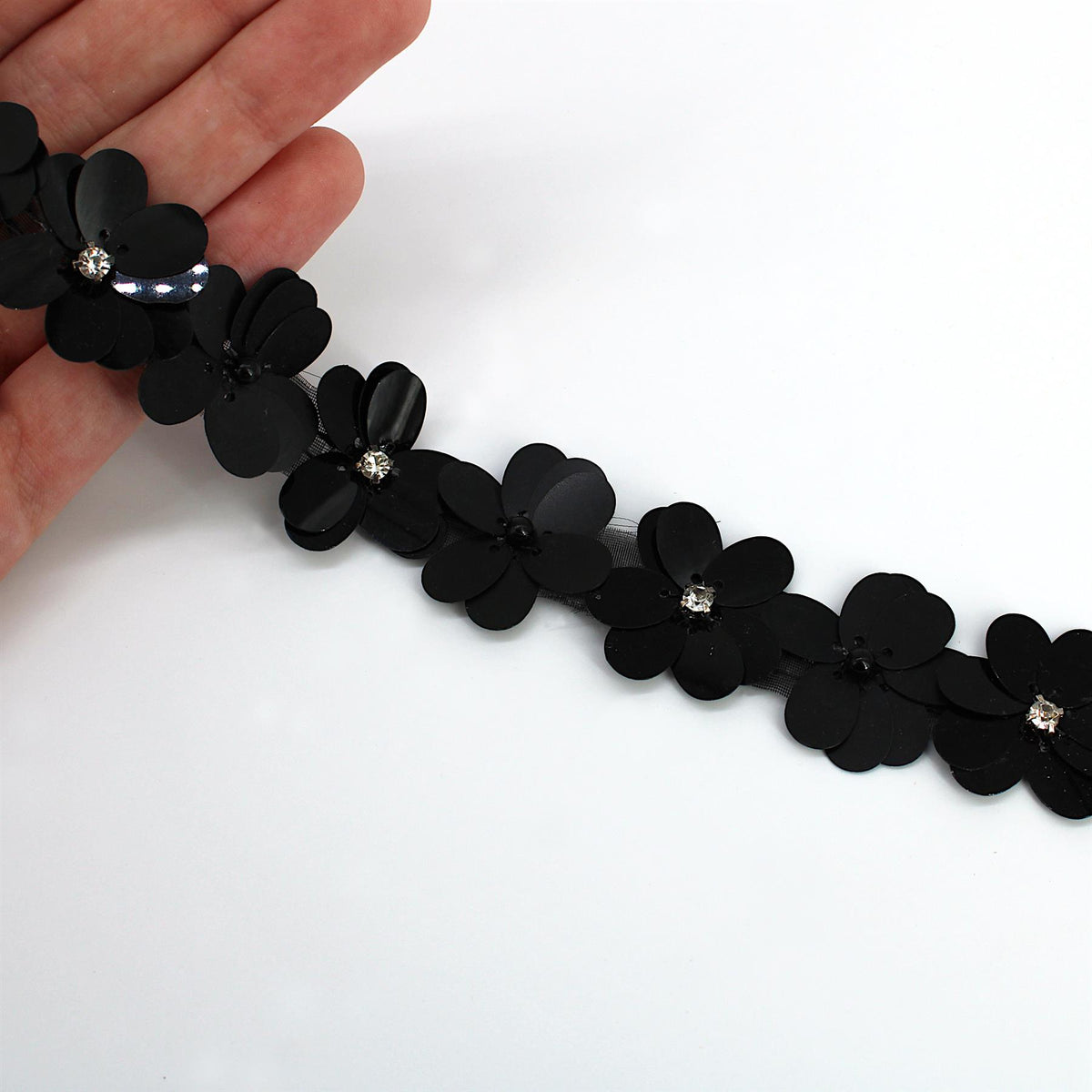 Large Sequin Flower Braid with Diamante - 30mm - by the metre - 9293
